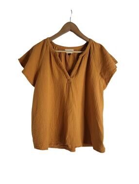 Universal Threads Warm Camel Colored Crinkle Gauze Short Sleeve Popover Blouse L
